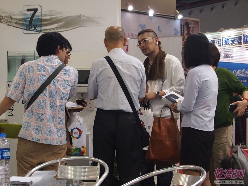 2013广州性文化节《性商》发行(1)图片12