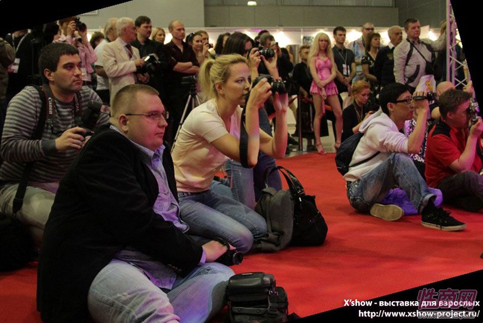2011俄罗斯成人展展会现场图片36