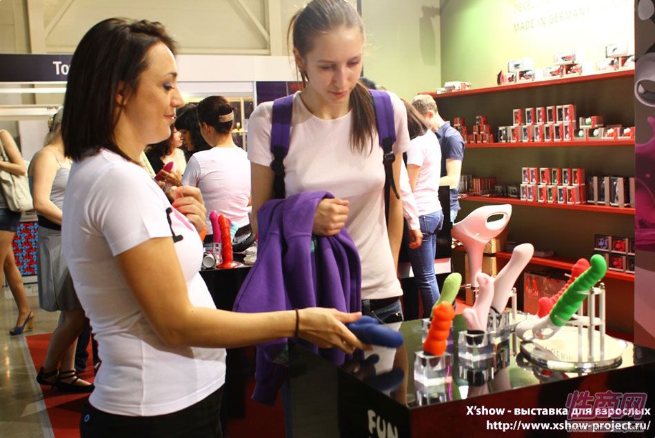 2011俄罗斯成人展展会现场图片40