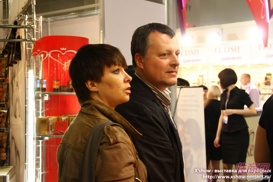 2011俄罗斯成人展模特靓影图片52