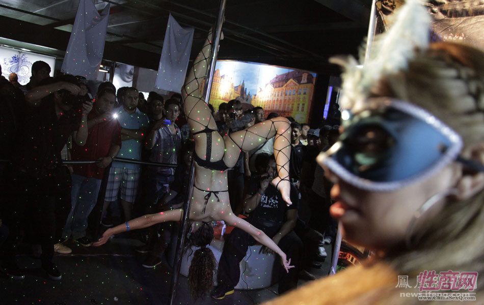 �������չϵ�б���-ī���������׳���չ