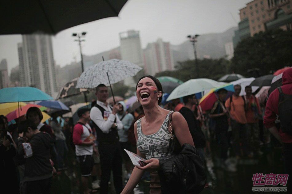 由香港女同盟会、香港彩虹等组织于11月8日发起同志游行,希望政府就性倾向歧视立法,保障同志权益。