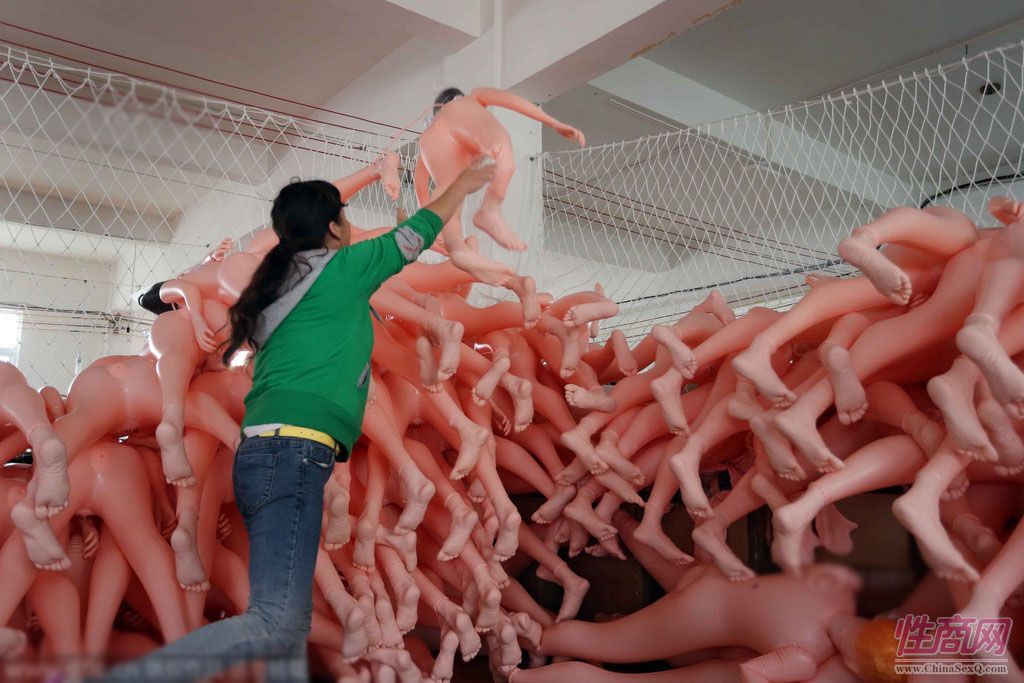 大家都知道这个市场有需求,却又很难在公开台面上大张旗鼓。