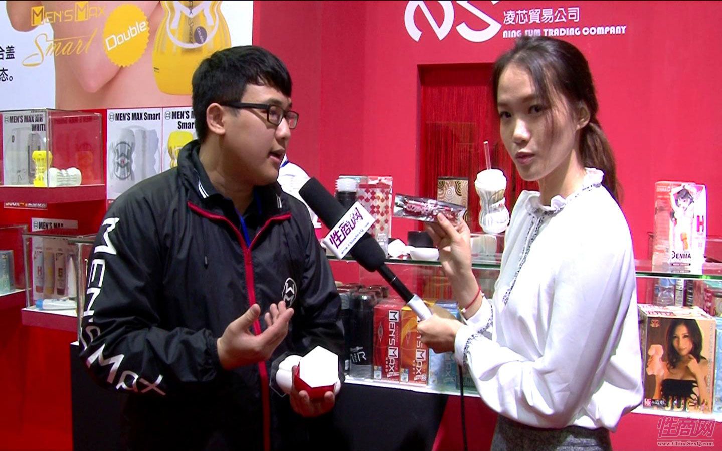 2014广州性文化节-性商网专访MensMax图片22