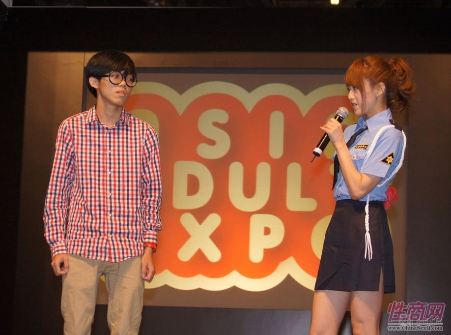 2012澳门亚洲成人博览_日本AV女优吉泽明步图片3