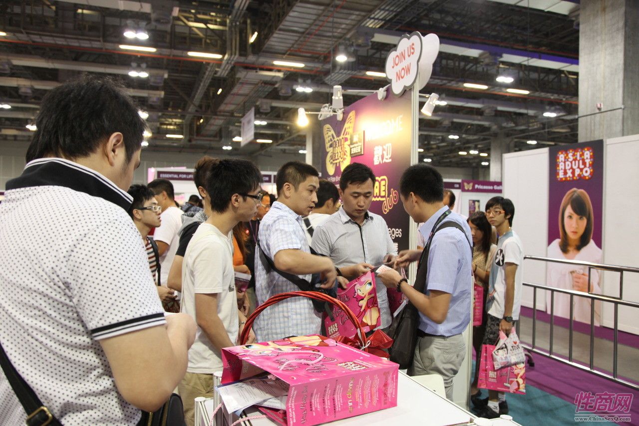 2011亚洲成人博览AAE图片报道—展会现场图片5