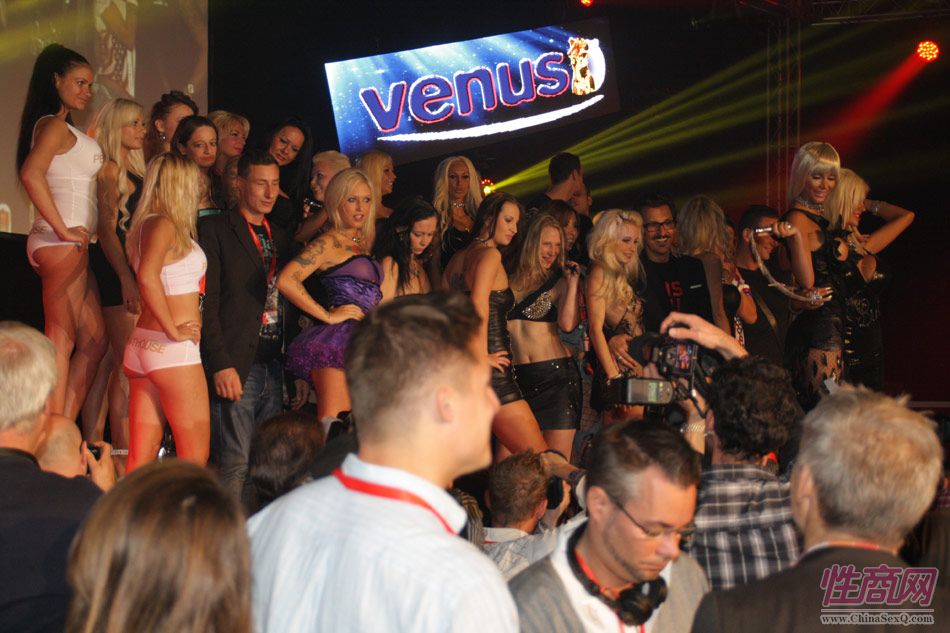 2013德国柏林成人展VENUS精彩表演图片30