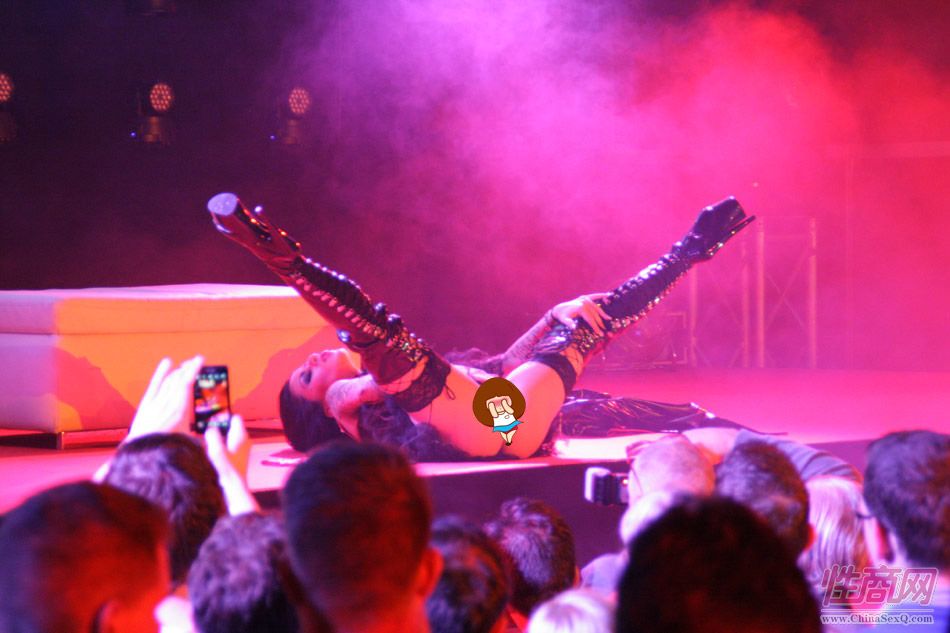 2013德国柏林成人展VENUS精彩表演图片34