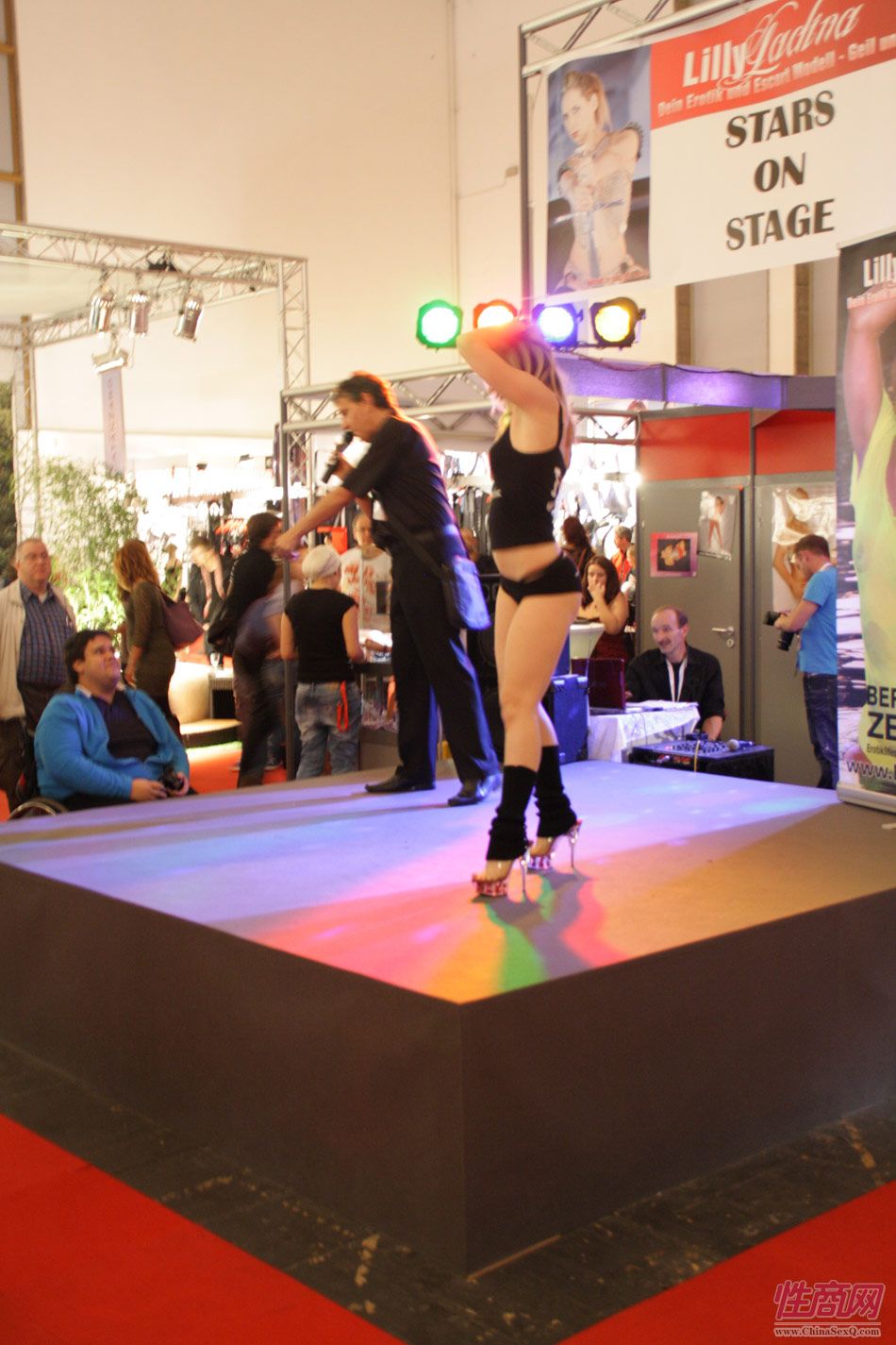 2013德国柏林成人展VENUS精彩表演图片32