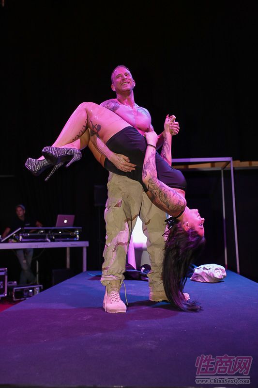 2015德国柏林成人展VENUS精彩表演(2)图片22