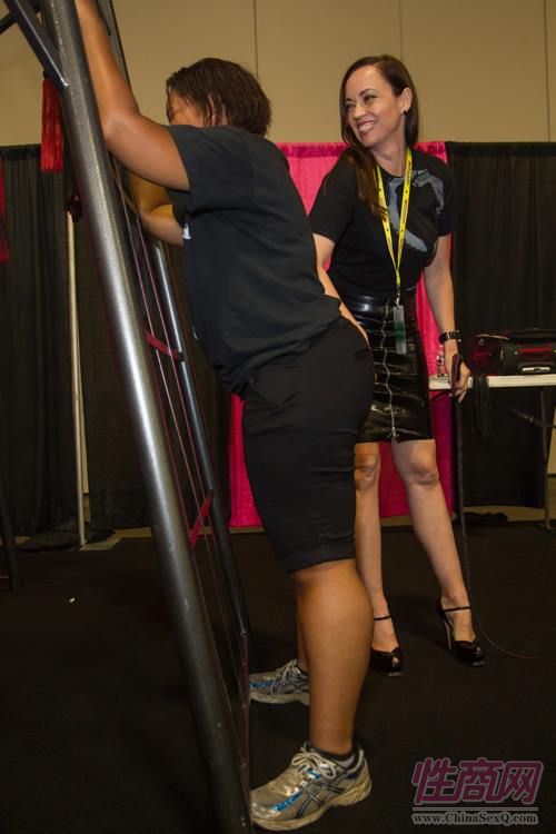 2015美国达拉斯成人展eXXXotica精彩表演图片20