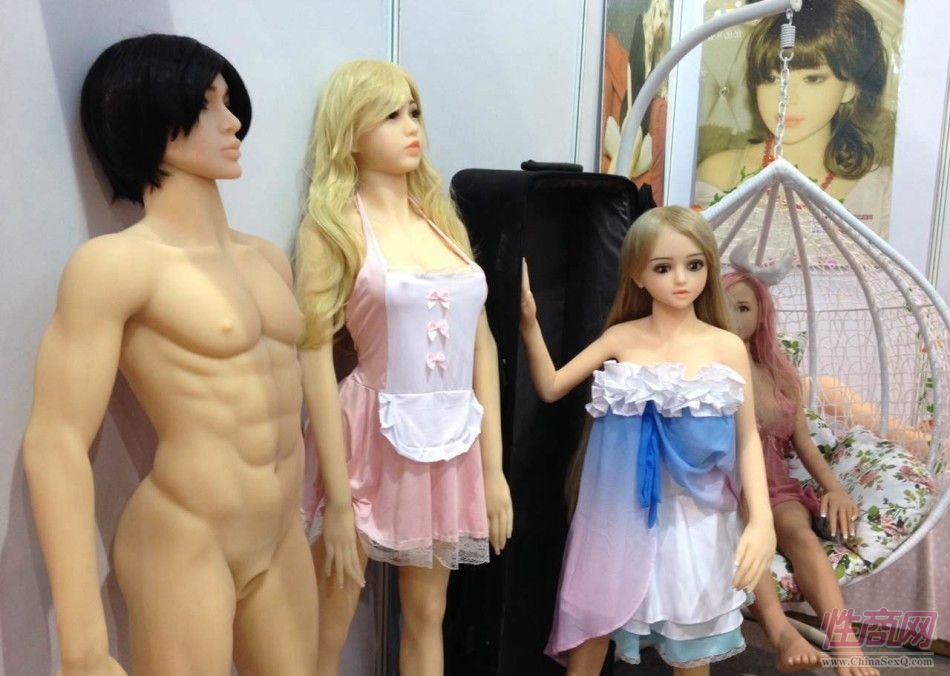 高仿真的硅胶人体娃娃,精致高端,非充气娃娃可比
