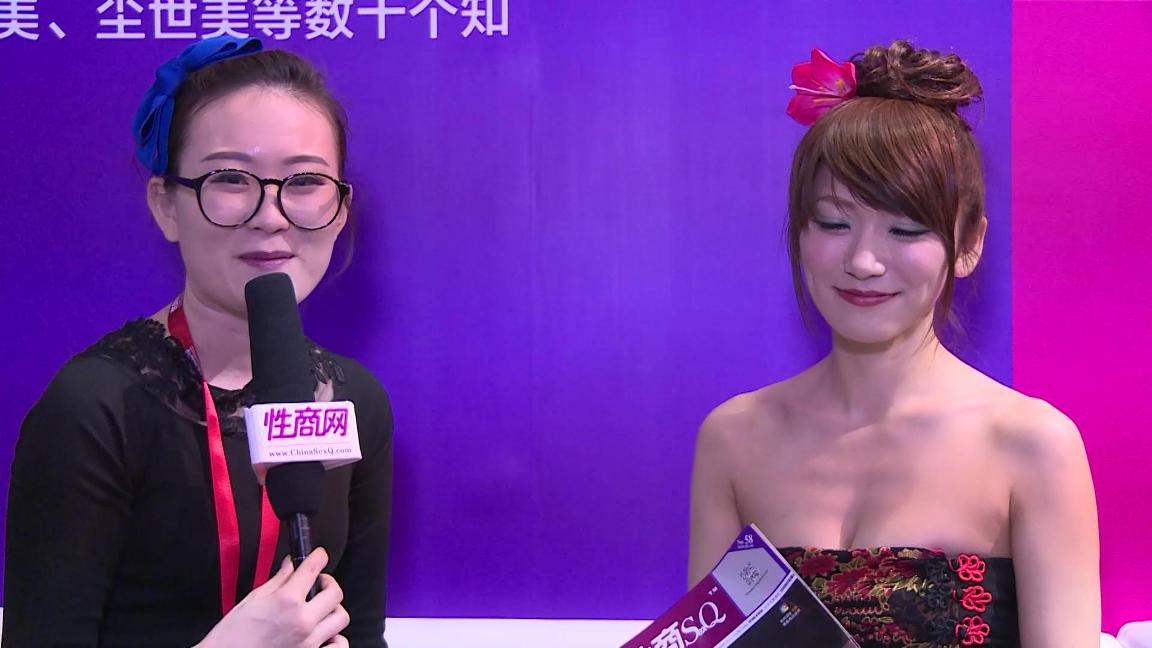 性商网美女记者采访—日本AV女优香西咲图片4