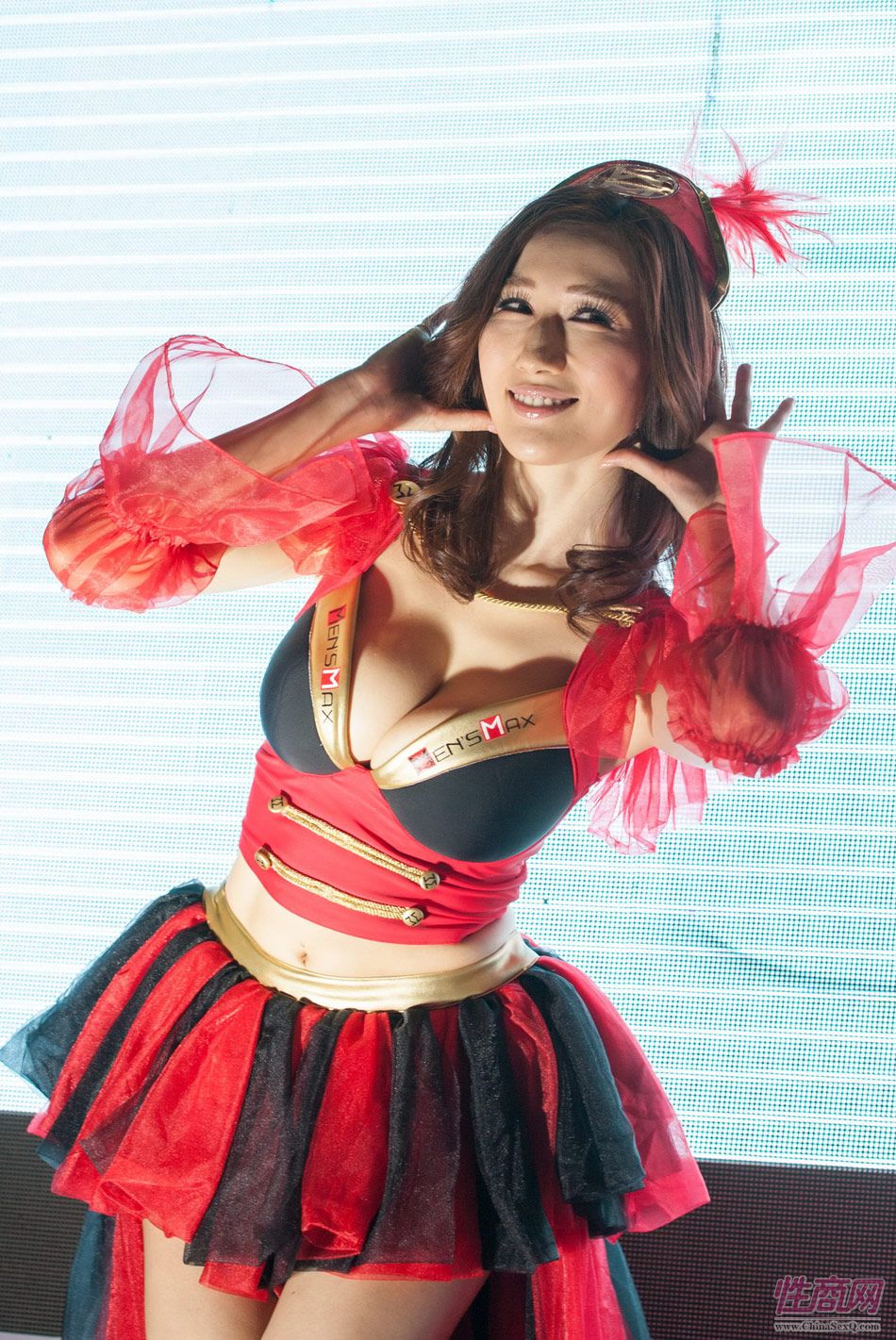 Men'sMax女优京香Julia引爆上海成人展图片39