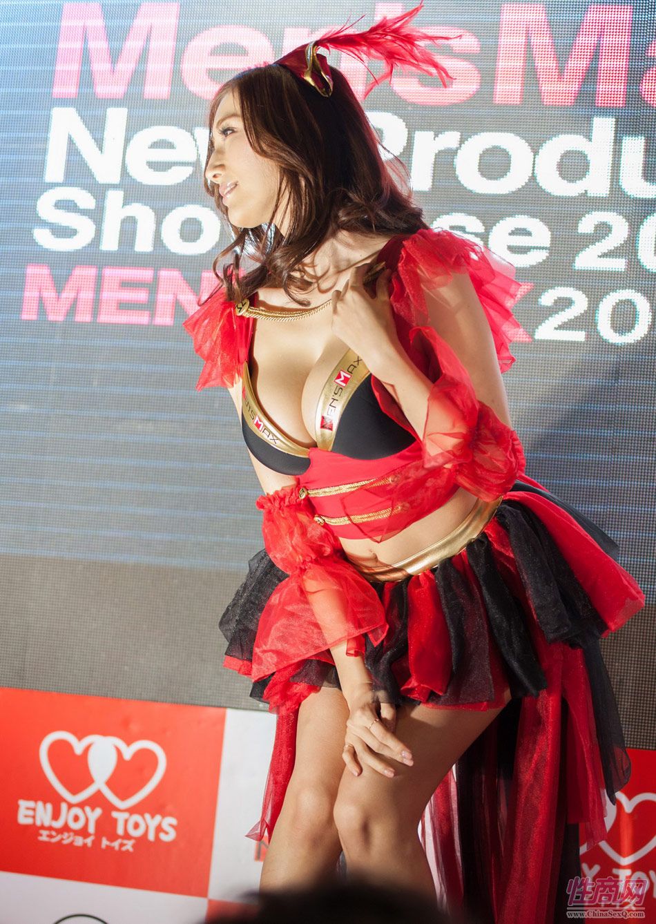 Men'sMax女优京香Julia引爆上海成人展图片40