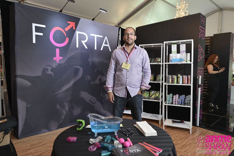 2015夏季洛杉矶成人展ANMEShow报道(二)图片12