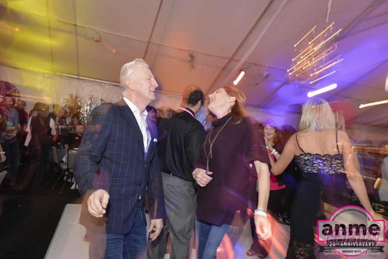 2016冬季洛杉矶成人展anme二十周年庆典图片9