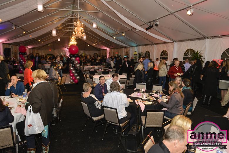 2016冬季洛杉矶成人展anme二十周年庆典图片5