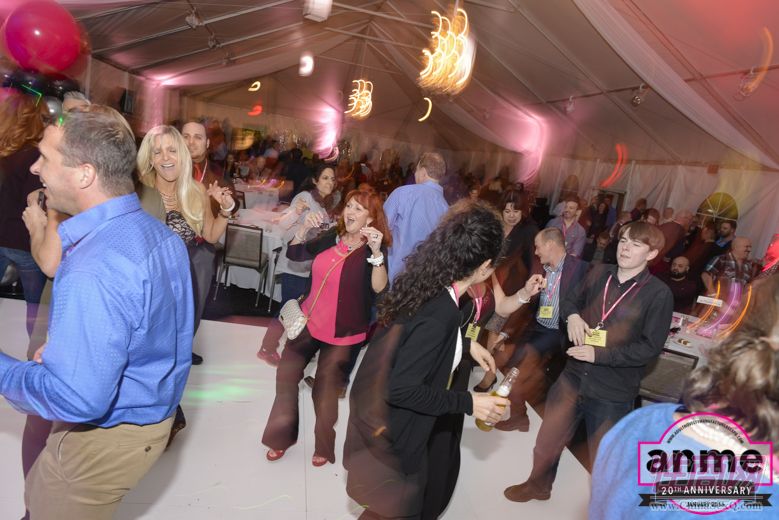 2016冬季洛杉矶成人展anme二十周年庆典图片28