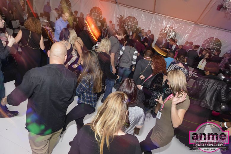2016冬季洛杉矶成人展anme二十周年庆典图片42