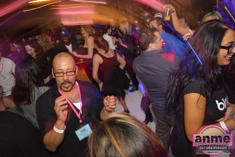2016冬季洛杉矶成人展anme二十周年庆典图片60