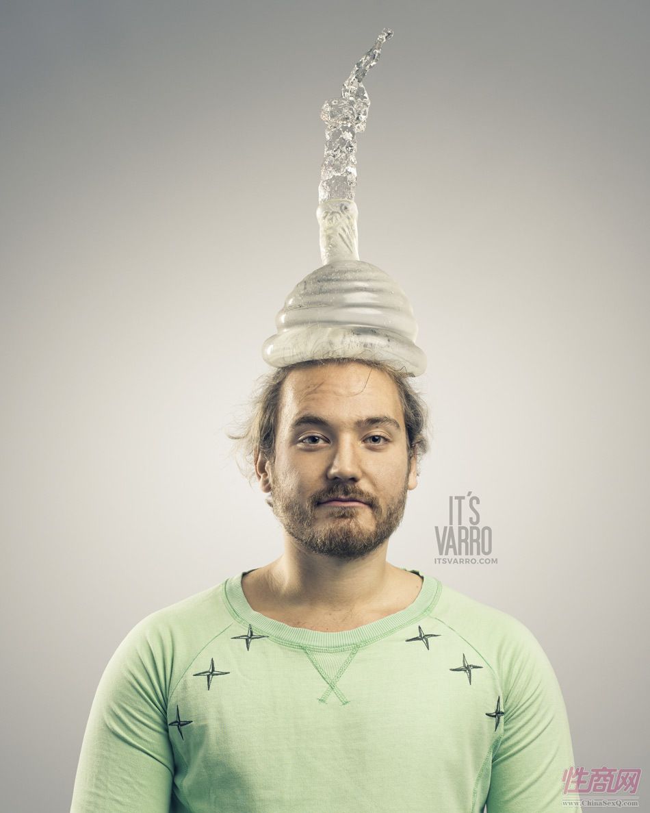 组图:摄影师拍摄爆笑的安全套挑战肖像图片8