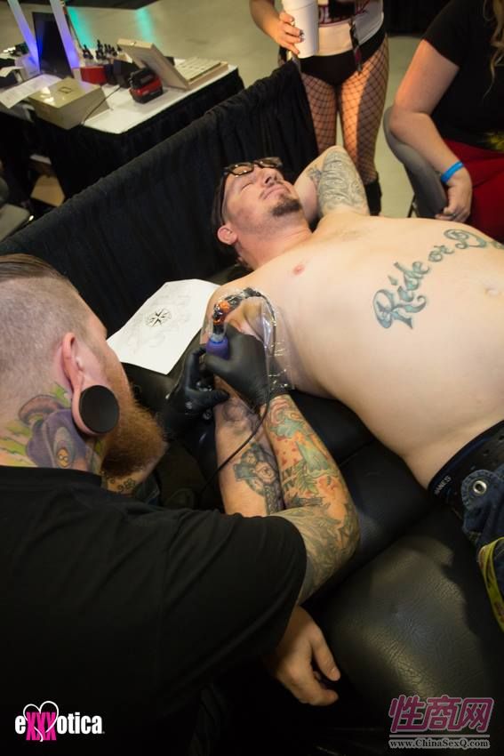 2016����eXXXotica����������չ�ֳ�����