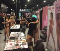 2016����eXXXotica����������չչ���ֳ�ͼƬ3