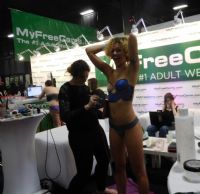2016����eXXXotica����������չչ���ֳ�ͼƬ7
