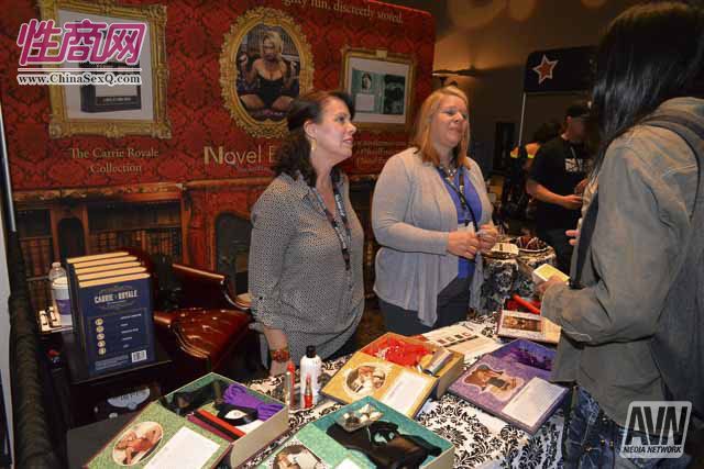 轻奢另类玩具展商