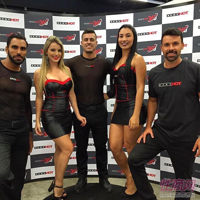 2016年巴西成人展现场报道——性感模特图片9