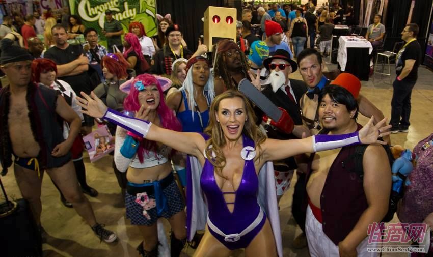2016美国芝加哥成人展eXXXoticaCosplay表演图片9