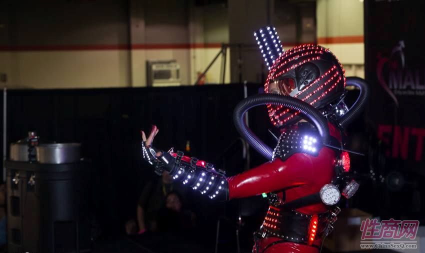 2016美国芝加哥成人展eXXXoticaCosplay表演图片11