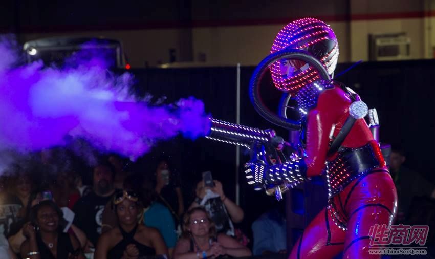 2016美国芝加哥成人展eXXXoticaCosplay表演图片35