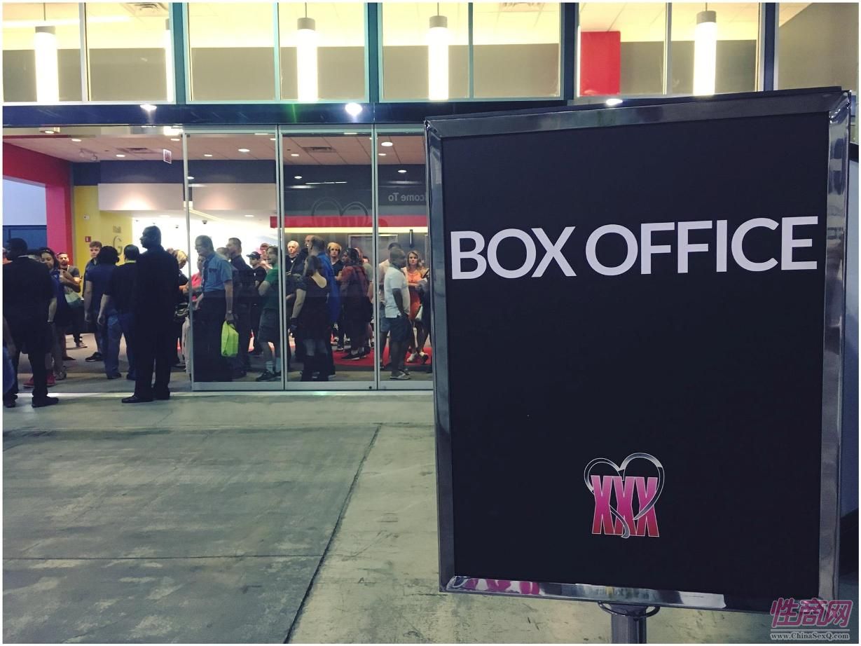 2016美国芝加哥成人展eXXXotica展会现场1图片3