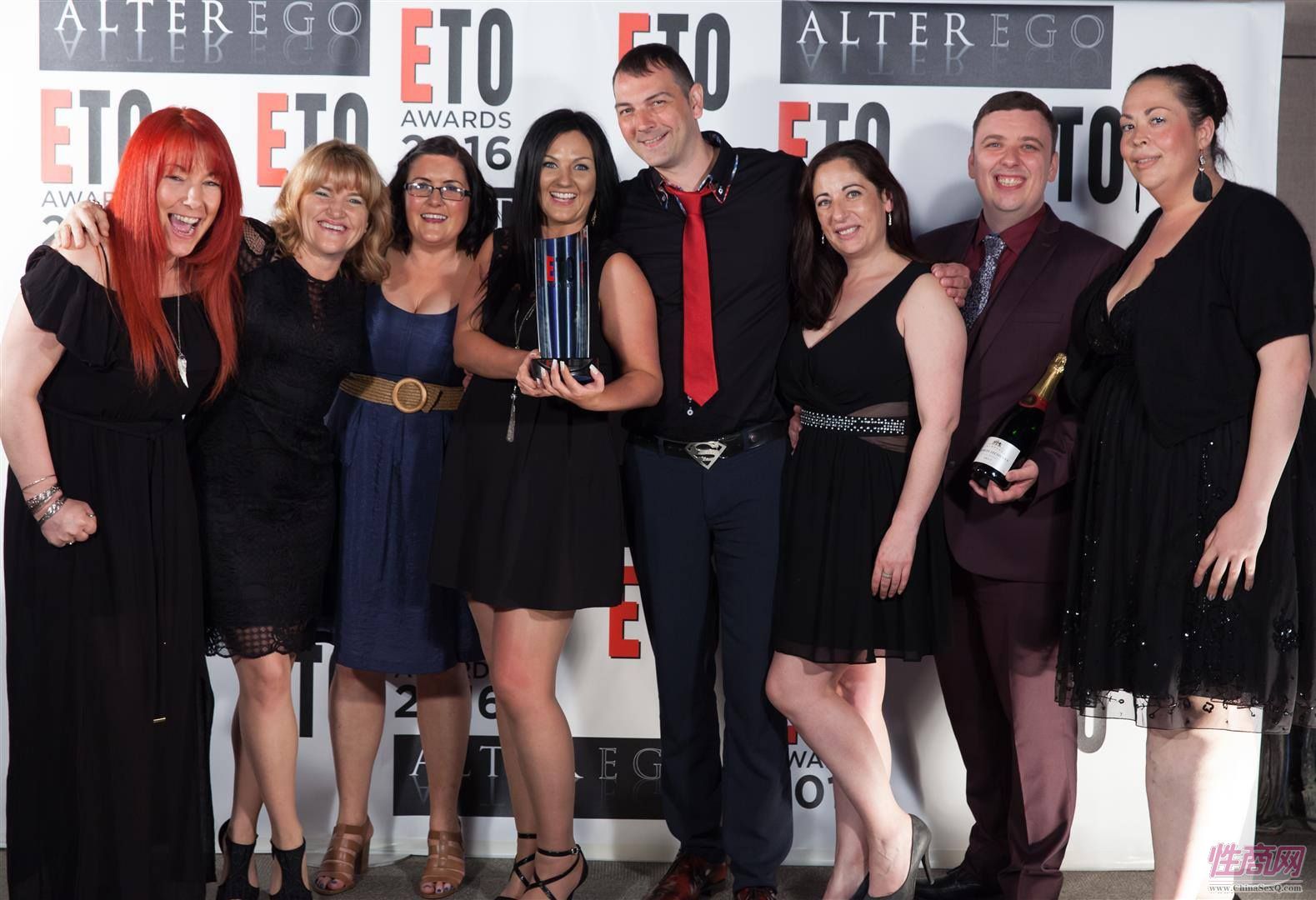 ETOAdwards获奖企业兴致勃勃开心合影