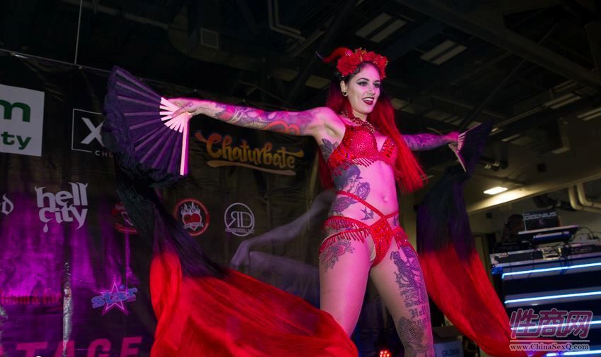 2016美国哥伦布成人展Exxxotica舞台表演图片50