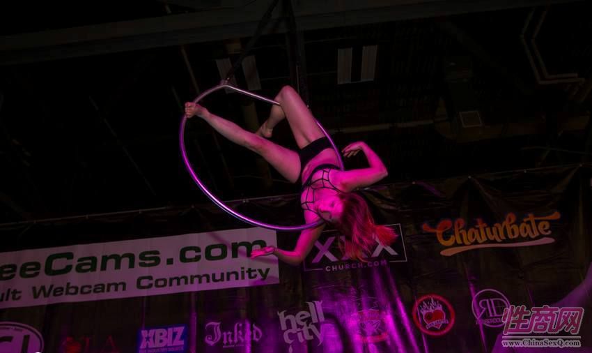 2016美国哥伦布成人展Exxxotica舞台表演图片49