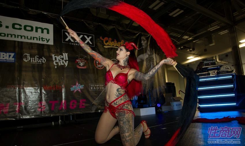 2016美国哥伦布成人展Exxxotica舞台表演图片51
