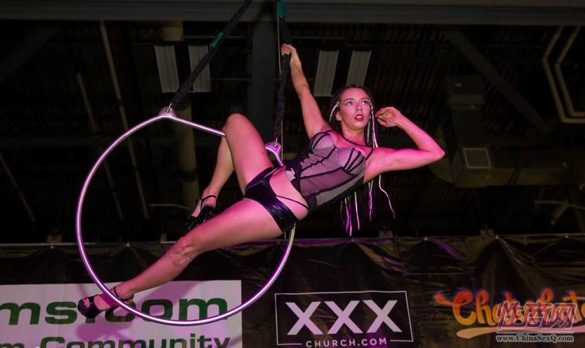 2016美国哥伦布成人展Exxxotica舞台表演图片26