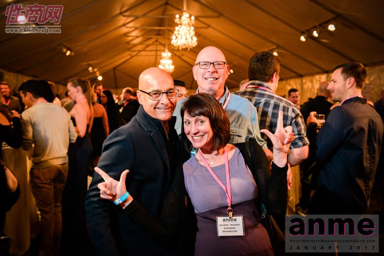 2017冬季美国洛杉矶成人展ANME鸡尾酒会图片6