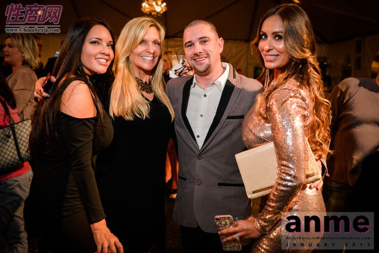2017冬季美国洛杉矶成人展ANME鸡尾酒会图片29