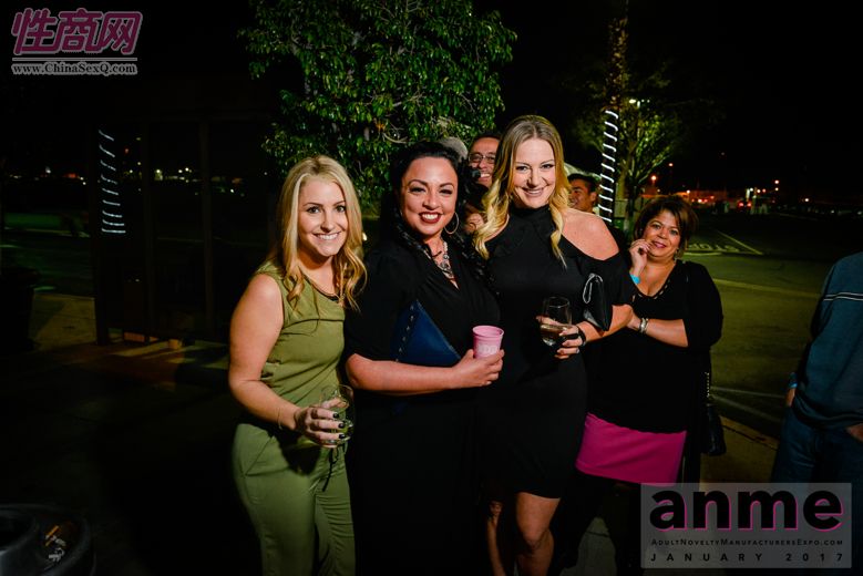 2017冬季美国洛杉矶成人展ANME鸡尾酒会图片52