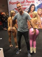 2017�¹����ֳ���չչ�󱨵�--��չ����ͼƬ49