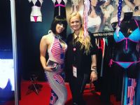 2017�¹����ֳ���չչ�󱨵�--��ҵչ̨ͼƬ21