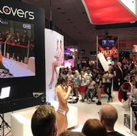 2017�¹����ֳ���չչ�󱨵�--��ҵչ̨ͼƬ49