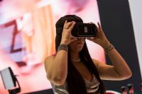 VR虚拟现实技术成为展会热点