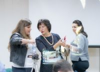 �������ݽ��α���̸