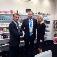 �ɹ�����µ���HOT������ԱǢ̸��������