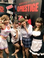 �ձ�����չ��۴���Ů��Ȧ